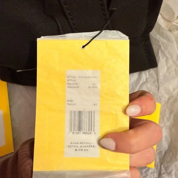 Marc Jacobs Black Tote Bag - Picture 3 of 6